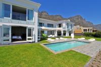 Cape Town Beach Villas image 4
