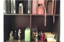 the house of perfumes image 7