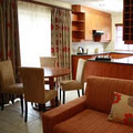 Grosvenor Gardens Hotel and Serviced Apartments image 2